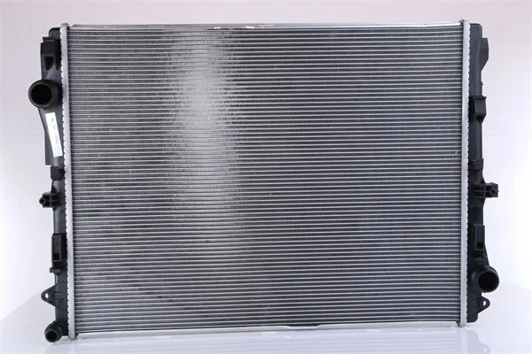 Radiatorius, variklio aušinimas NISSENS 606301