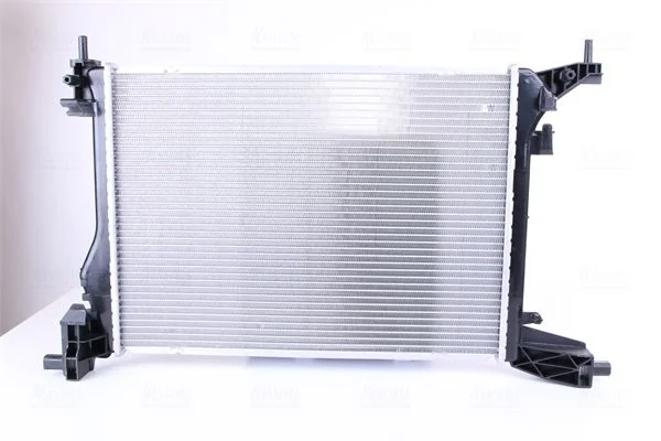 Chladič, chladenie motora NISSENS 606277