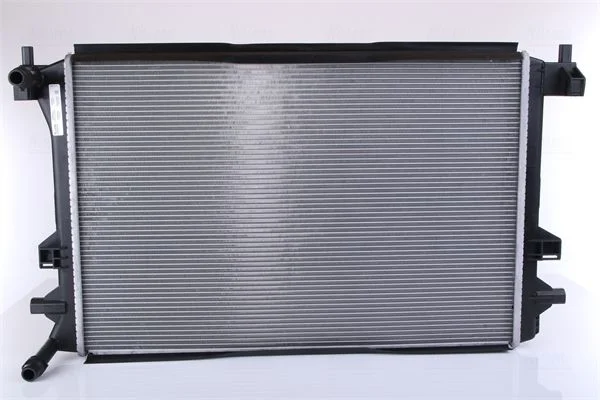 Radiatorius, variklio aušinimas NISSENS 606910