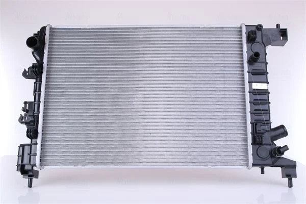 Chladič, chladenie motora NISSENS 61678