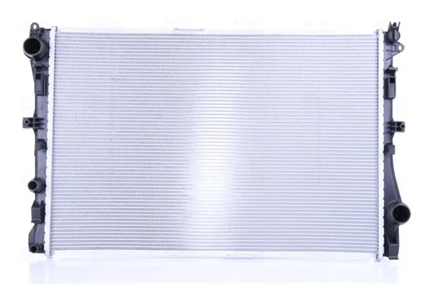 Chladič, chladenie motora NISSENS 627033