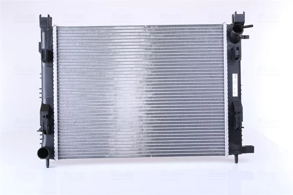 Chladič, chladenie motora NISSENS 637624