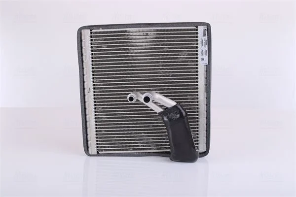 Evaporator, air conditioning NISSENS 92369