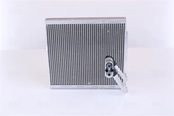 Evaporator, air conditioning NISSENS 92375