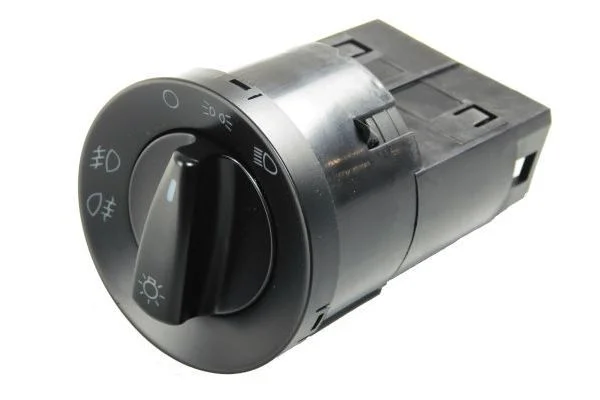 Jungiklis, priekiniai žibintai AUTOMEGA 150045410