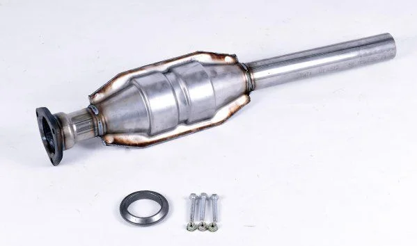 Katalizatoriaus keitiklis EEC VK8044T