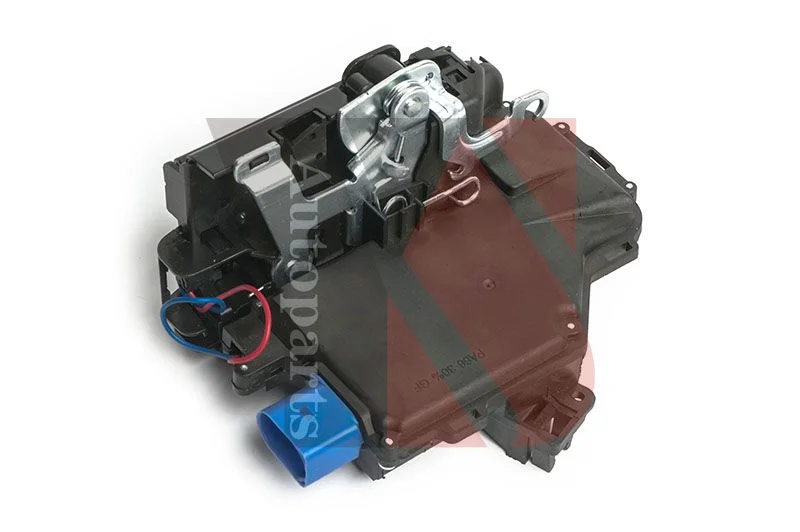 Zámok dverí YSPARTS YS-LK0032P