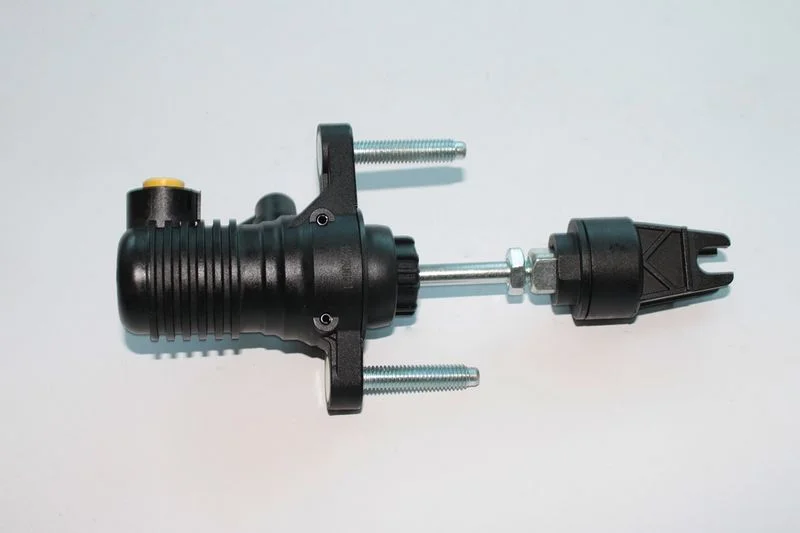 Hlavný valec, spojka BREMBO C 83 031