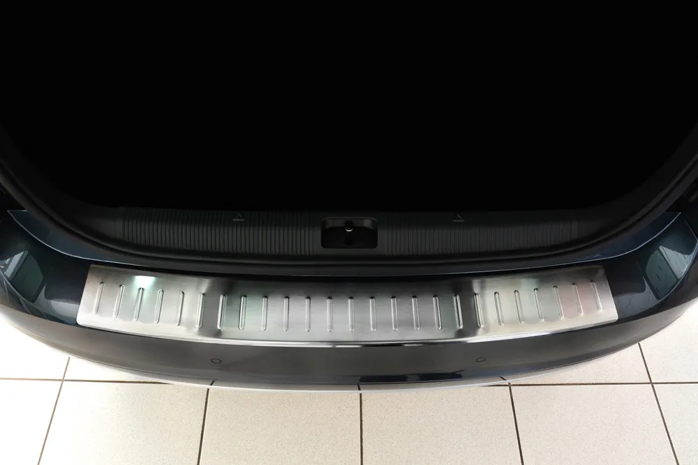 Galinio buferio apsauga SKODA YETI 4x4 outdoor version / adventure 2013-2015, FL2015-> (sidabrinis satinas) AVISA 2/35247