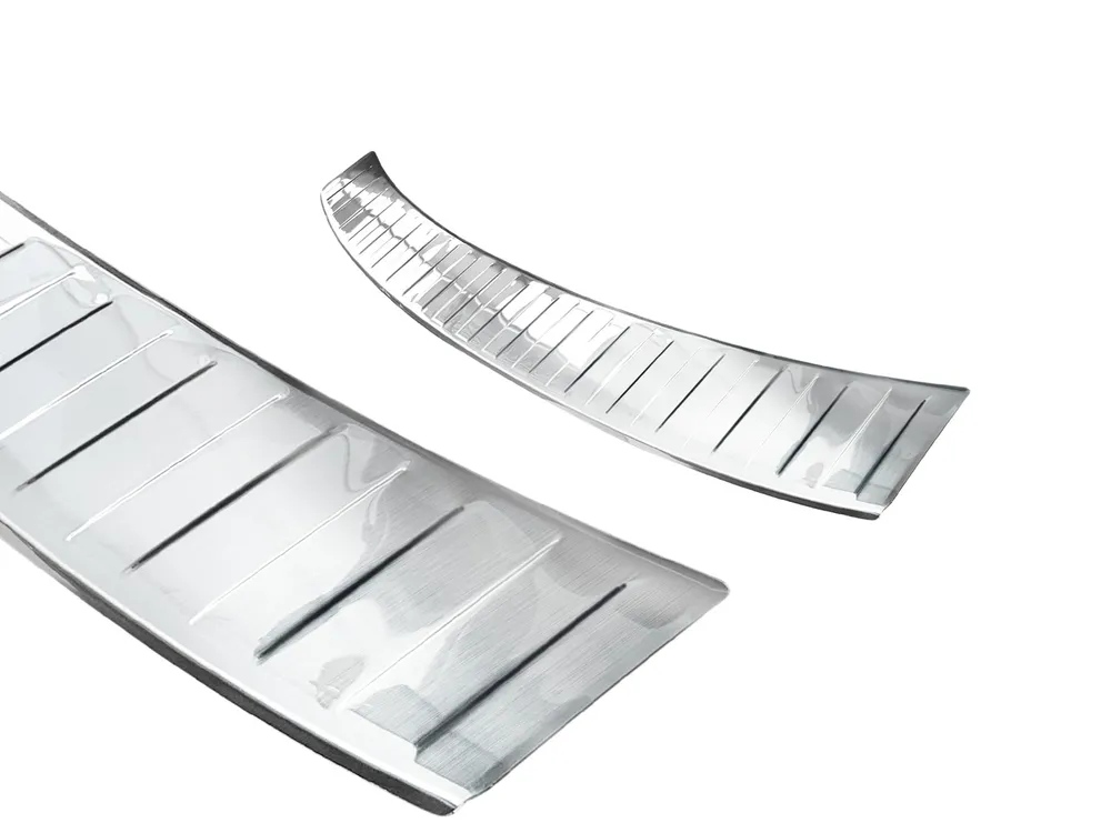 Rear bumper protector SKODA SCALA 2019-2024 FL.2024-> (silver satine) AVISA 2/35431