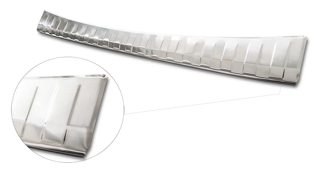 Rear bumper protector TOYOTA YARIS IV hatchback 5D/ Hybrid 2020-2024 FL.2024-> (silver satine) AVISA 2/35445