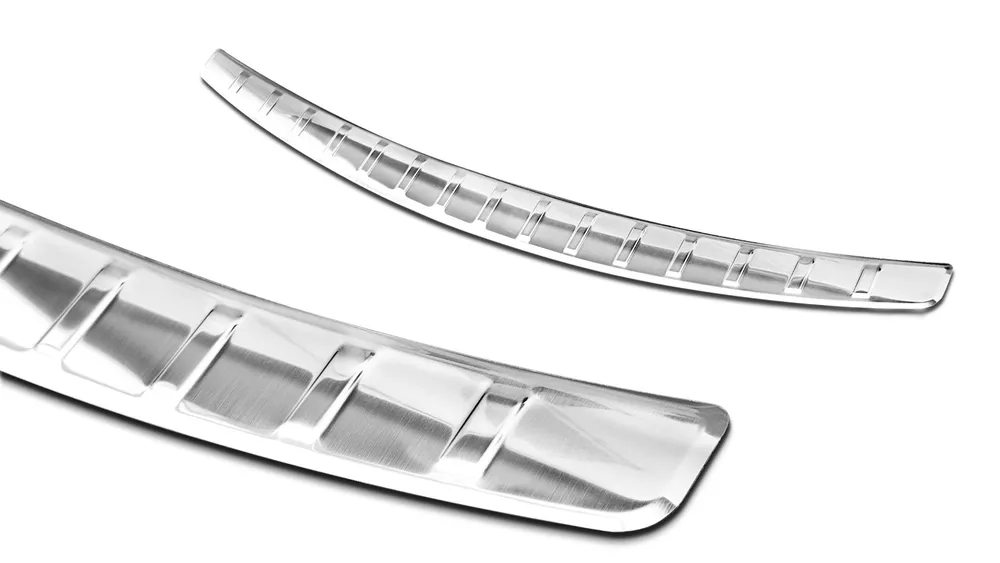 Galinio buferio apsauga MERCEDES C Class IV W205 / AMG limousine 2014-2019, FL2019-06.2021 (sidabrinis satinas) AVISA 2/35478