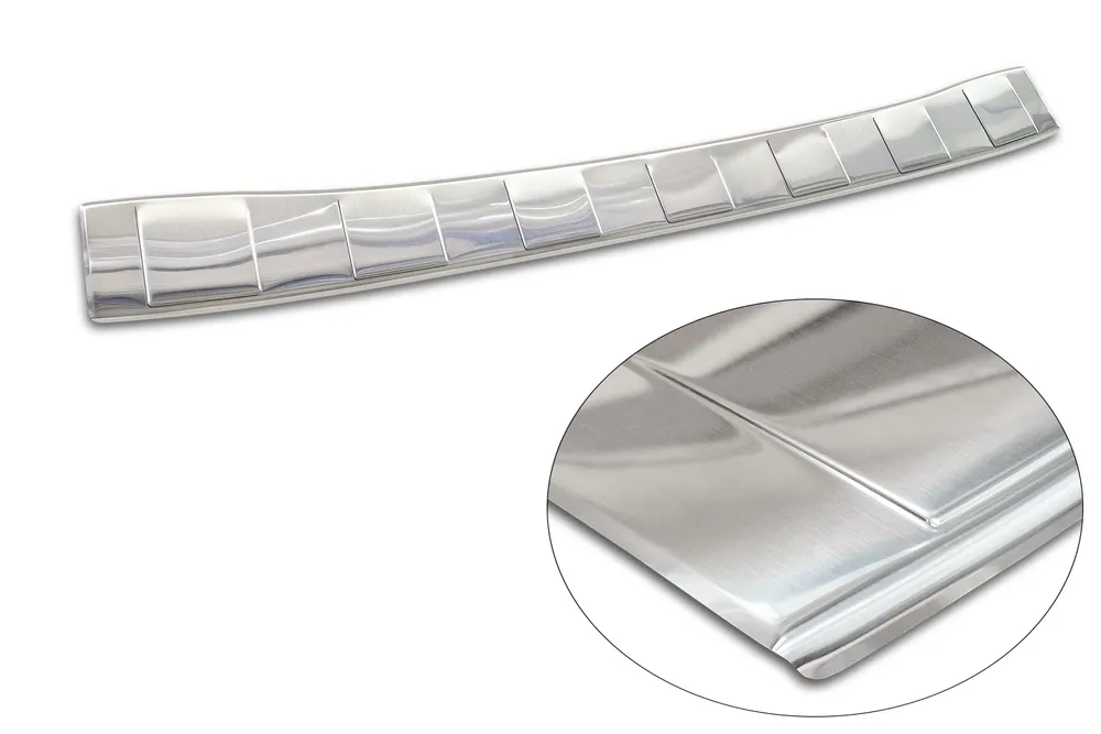 Rear bumper protector BMW 3 G21 VII Touring M-pakiet 2022-> (silver satine) AVISA 2/35924