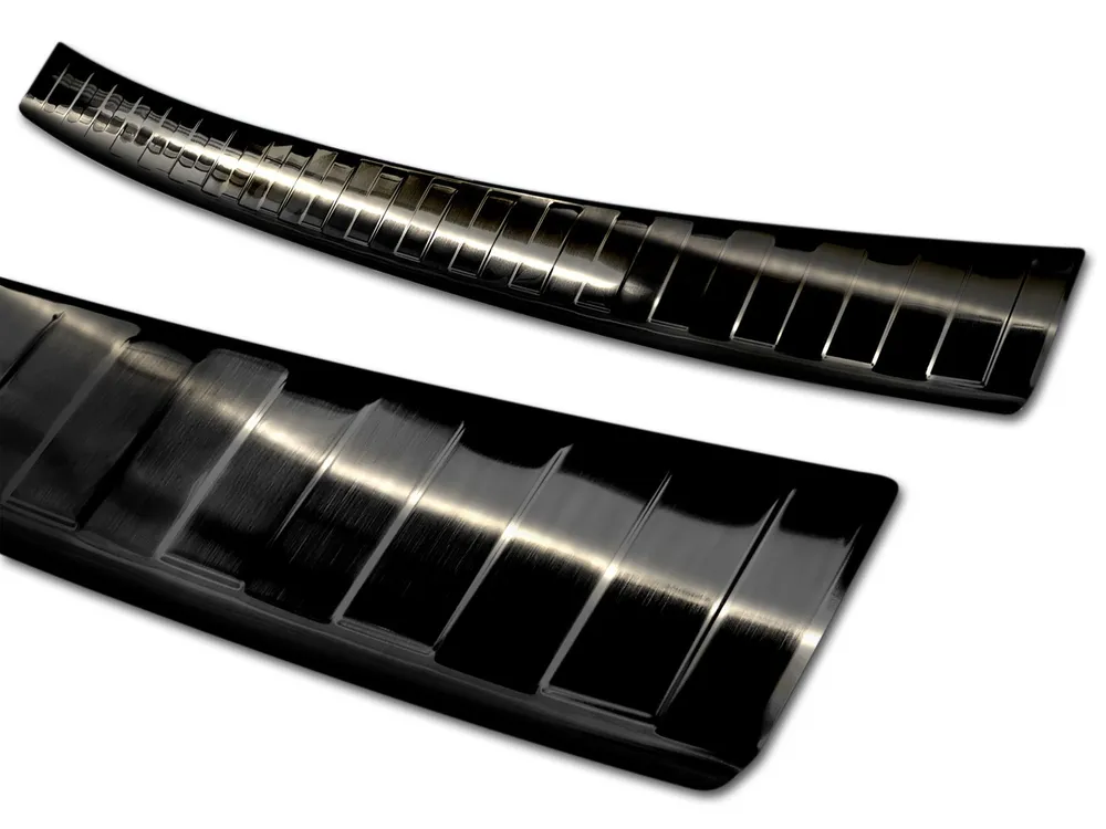 Rear bumper protector MERCEDES B Class III W247 2018-> / AMG 2018-> / MERCEDES B Class 250 e Plug-in Hybrid 2021-> (black) AVISA 2/45203