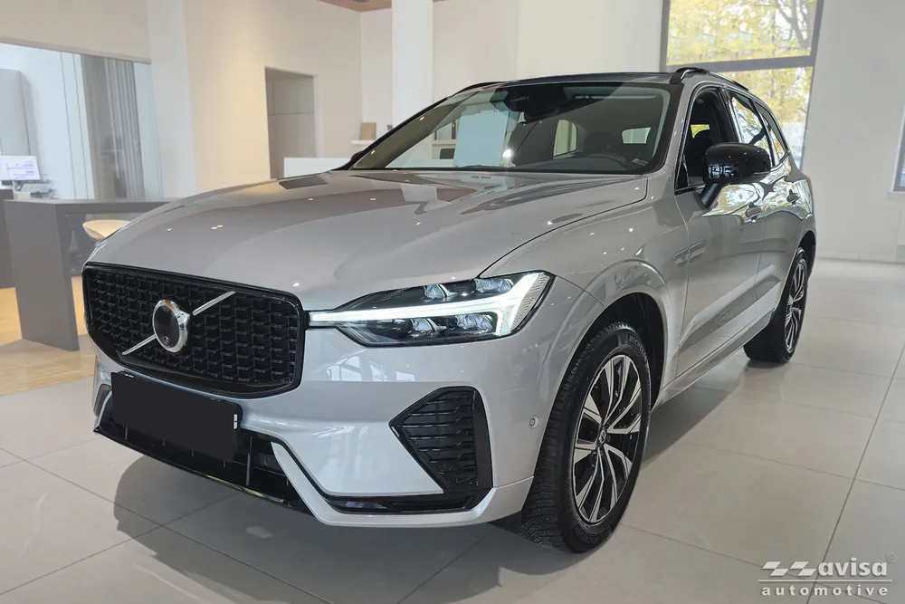 Bagažinės dangčio apsauginė juosta VOLVO XC60 II / XC60 II R-DESIGN 2017-FL.2021, FL.2021- / PLUG-IN HYBRID 2019-FL.2021, FL.2021- (juodas veidrodinis) AVISA 2/51110