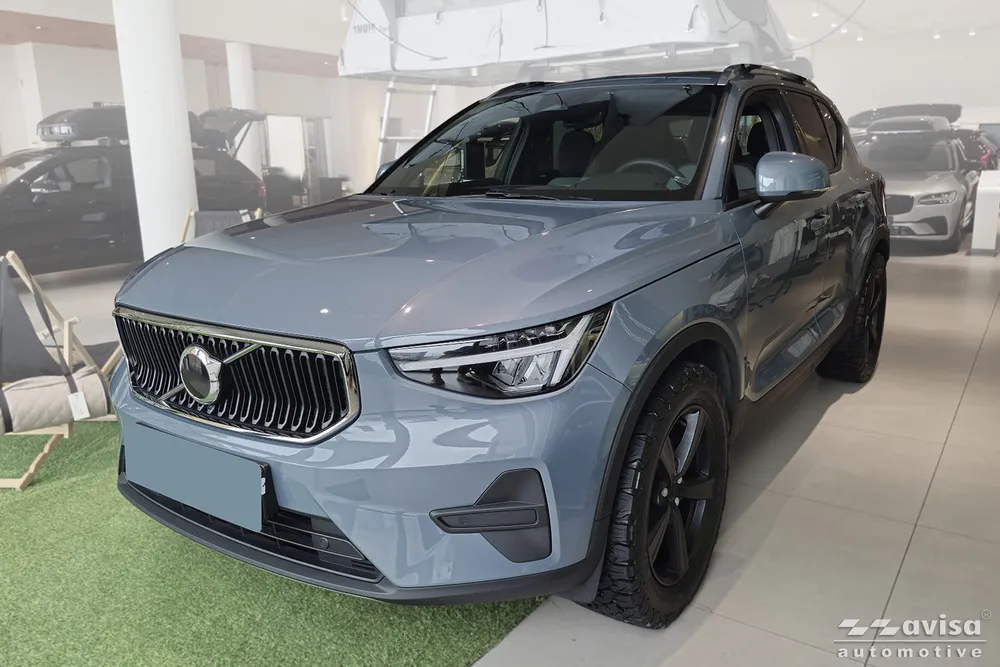 Bagažinės dangčio apsauginė juosta VOLVO XC 40 2017-> (juodas veidrodinis) AVISA 2/51111