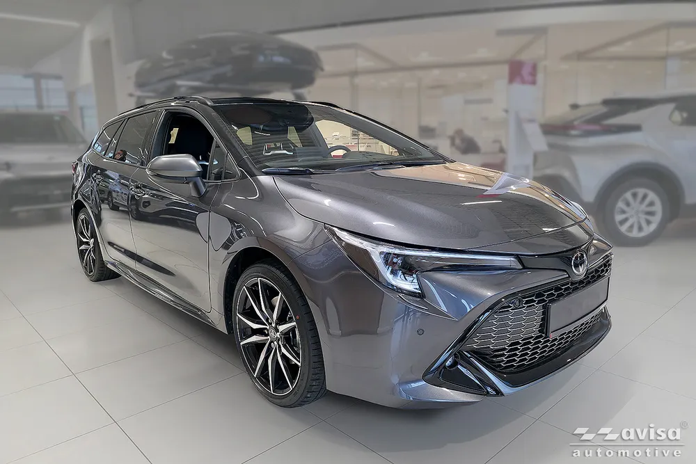 Bagažinės dangčio apsauginė juosta TOYOTA COROLLA XII Touring Sports 2018->/ GR SPORT 2018-> (juodas veidrodinis) AVISA 2/51210
