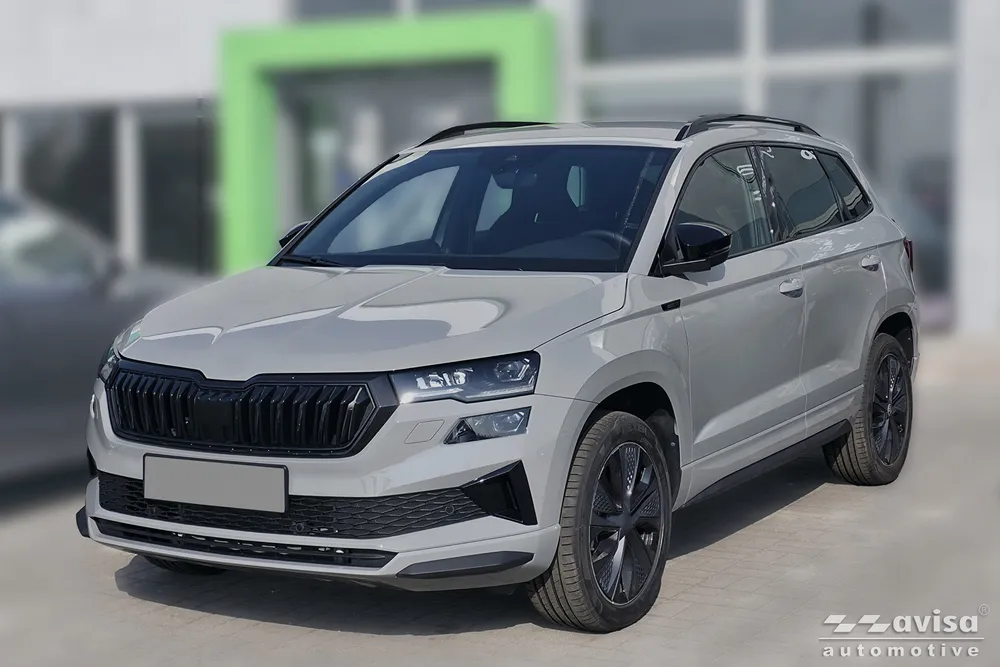Bagažinės dangčio apsauginė juosta SKODA KAROQ FL.2022-> (juodas veidrodinis) AVISA 2/51212