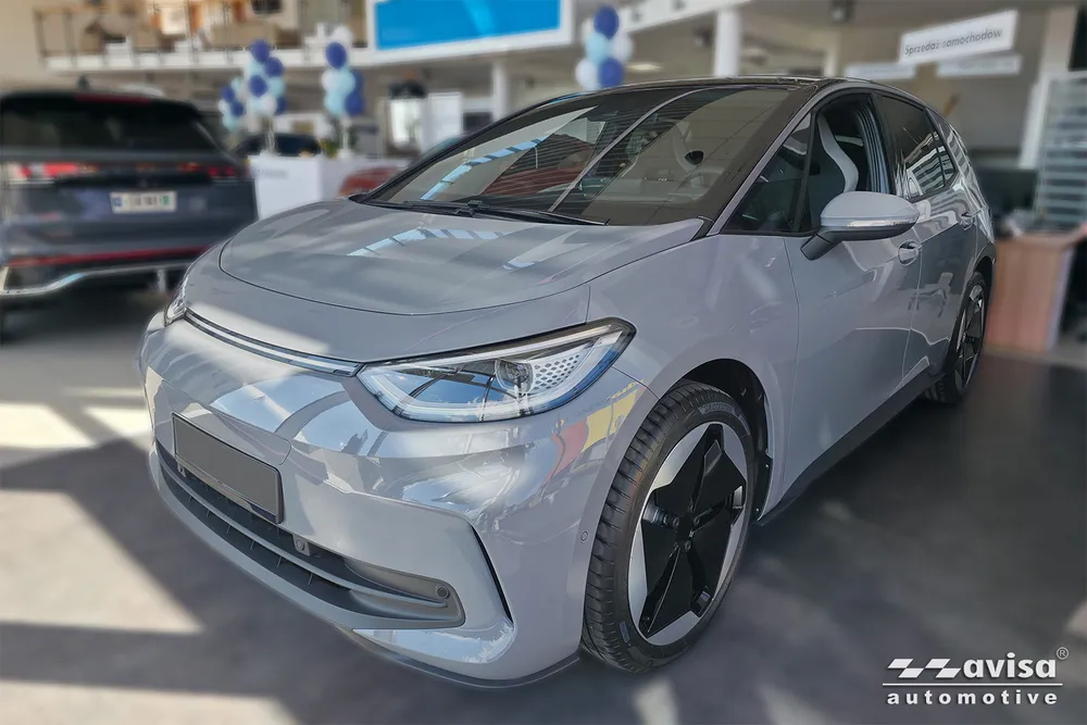 Bagažinės dangčio apsauginė juosta VOLKSWAGEN ID 3 2019-2023, FL.2023-> (juodas veidrodinis) AVISA 2/51236