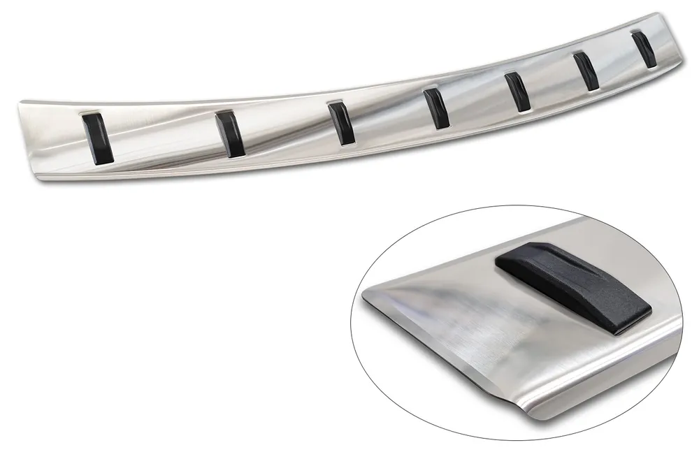 Rear bumper protector BMW X5 IV G05 M-pakiet 2018-2023 Fl.2023- (silver) AVISA 2/52045
