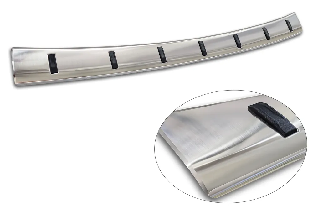 Rear bumper protector MERCEDES E-Klasse W213 T-Model 2016-> / MERCEDES E53 S213 AMG 2018-> (silver) AVISA 2/52055